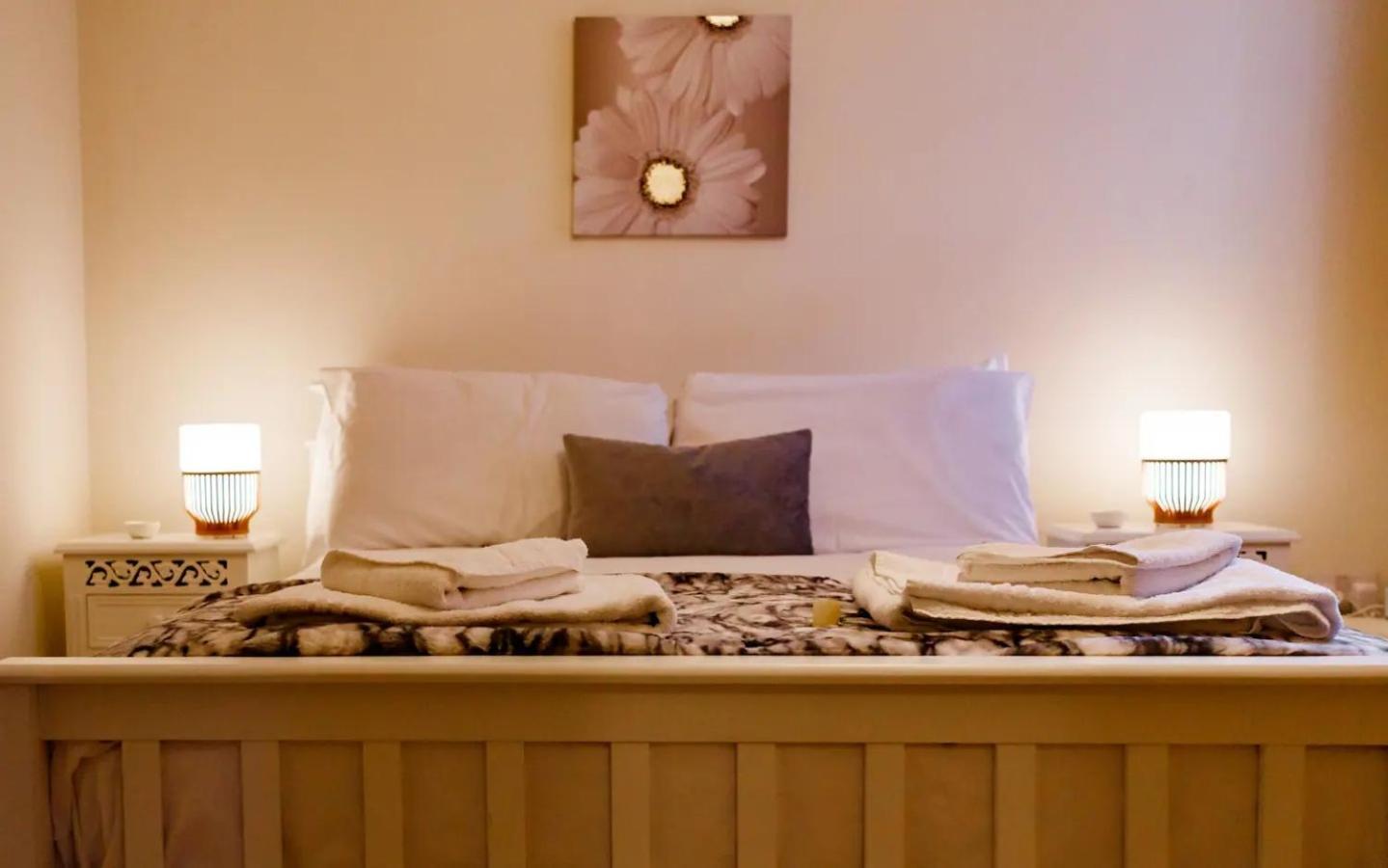 Pass The Keys Quiet 2-Bed Apartment On The Ground Floor Кентърбъри Екстериор снимка
