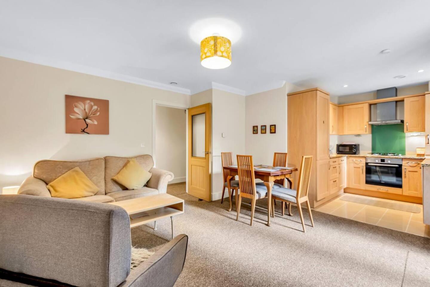 Pass The Keys Quiet 2-Bed Apartment On The Ground Floor Кентърбъри Екстериор снимка